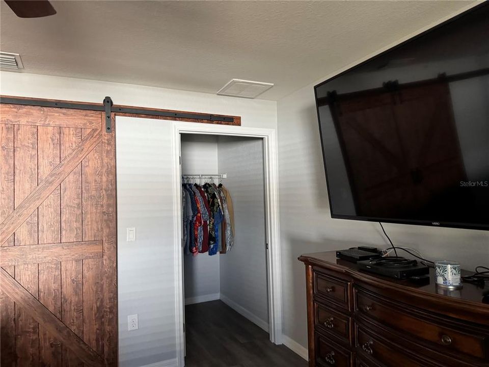 master bedroom walking closet view