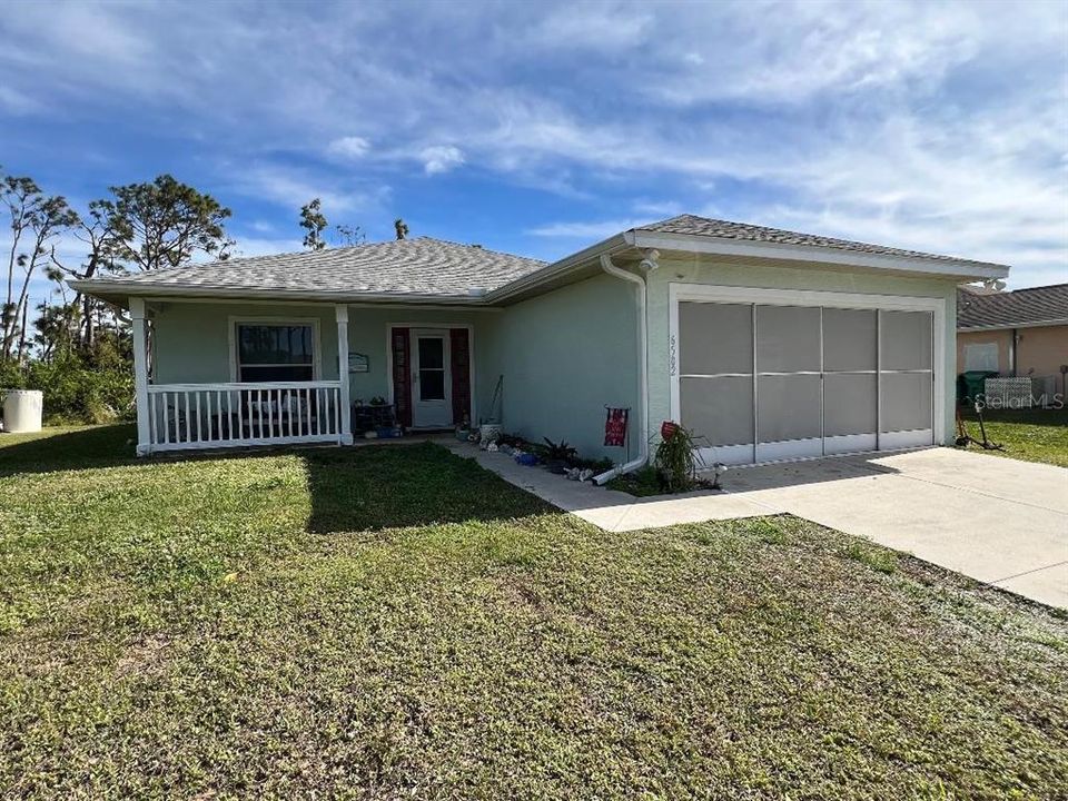 For Sale: $340,000 (3 beds, 2 baths, 1330 Square Feet)