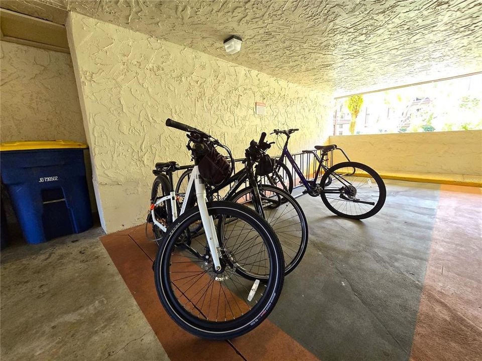 En Venta: $369,000 (3 camas, 2 baños, 1820 Pies cuadrados)