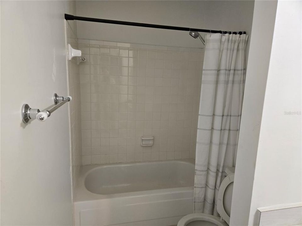 For Rent: $1,700 (2 beds, 2 baths, 1252 Square Feet)