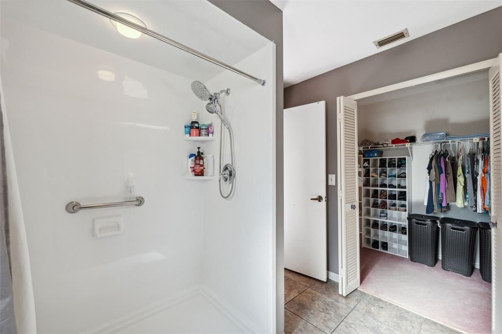 Primary Ensuite Bathroom/Closet