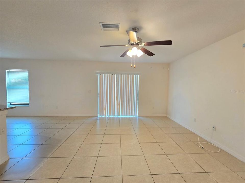 For Rent: $2,800 (4 beds, 3 baths, 1825 Square Feet)