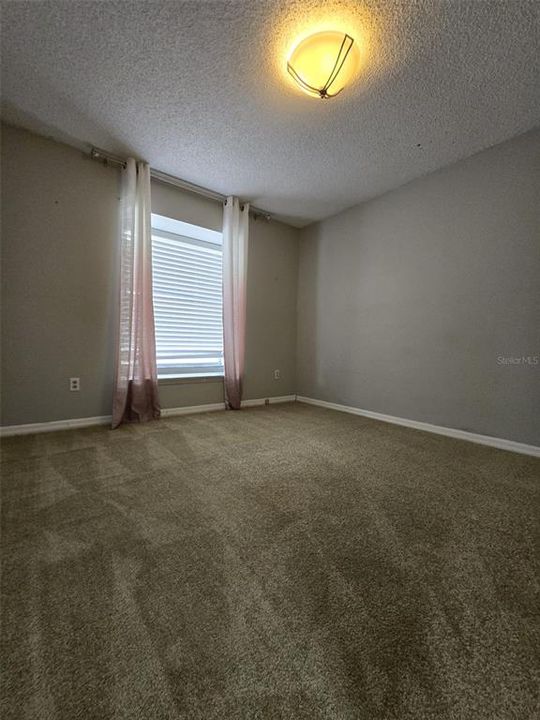 For Rent: $2,800 (3 beds, 2 baths, 1638 Square Feet)