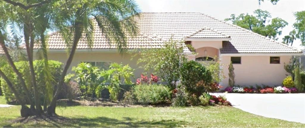 Недавно продано: $699,000 (4 спален, 3 ванн, 2518 Квадратных фут)