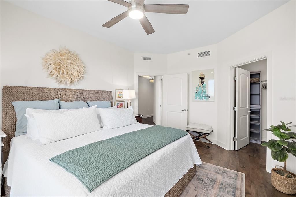 For Sale: $1,590,000 (3 beds, 3 baths, 2848 Square Feet)