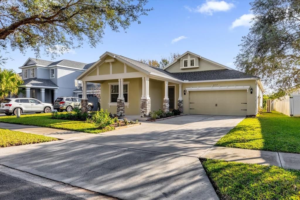 For Sale: $629,000 (3 beds, 2 baths, 2085 Square Feet)