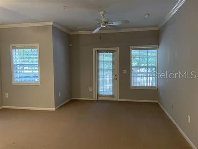 For Rent: $2,100 (1 beds, 1 baths, 830 Square Feet)