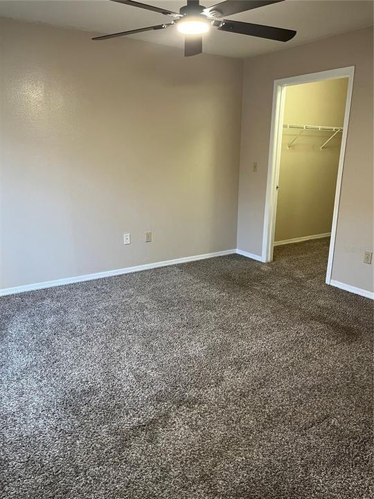 For Rent: $1,450 (1 beds, 1 baths, 842 Square Feet)