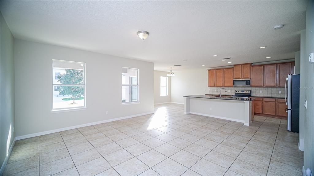 For Sale: $440,000 (4 beds, 2 baths, 2307 Square Feet)