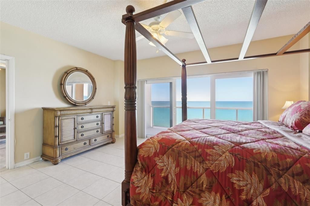 Master Bedroom - LARGE and with view!