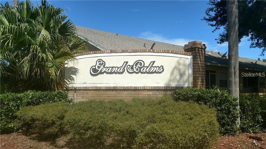 Grand Palms Community