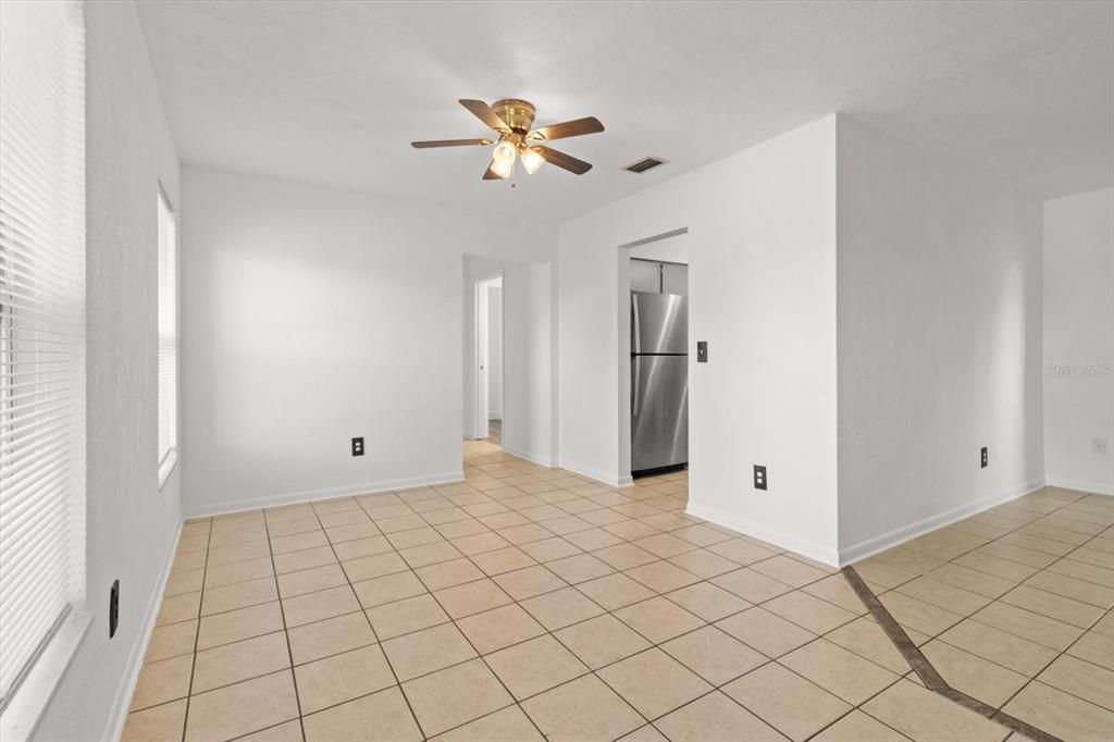 For Sale: $290,000 (3 beds, 2 baths, 1517 Square Feet)