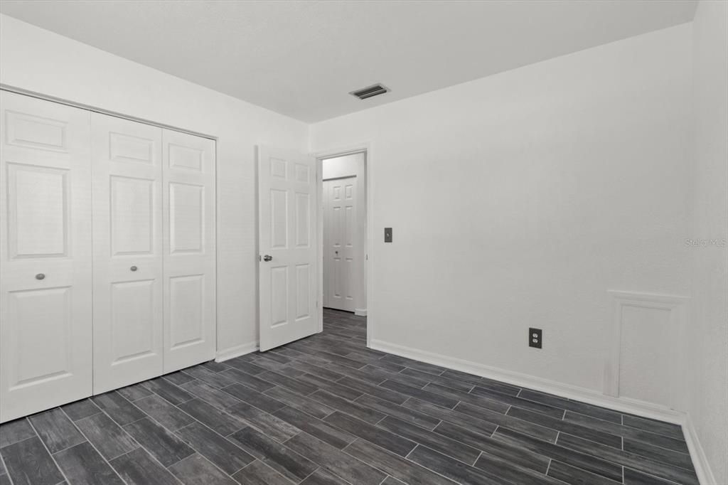 For Sale: $290,000 (3 beds, 2 baths, 1517 Square Feet)