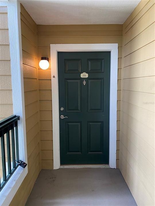 For Rent: $1,550 (2 beds, 2 baths, 935 Square Feet)