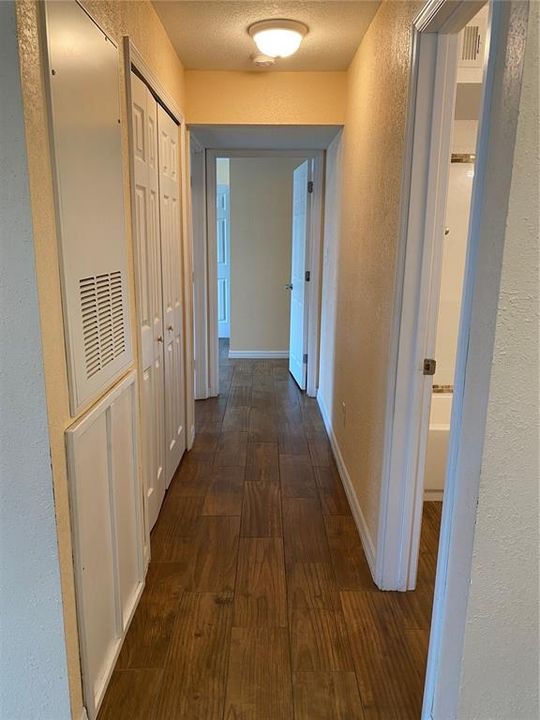 For Rent: $1,550 (2 beds, 2 baths, 935 Square Feet)