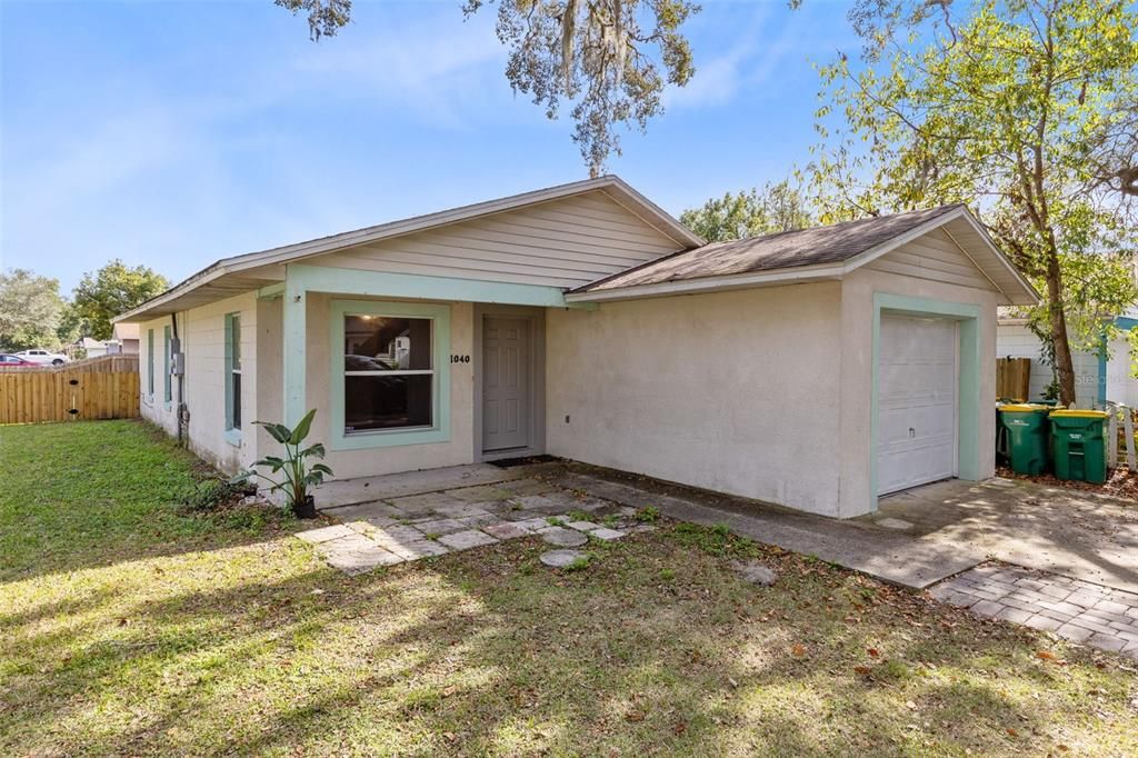 Welcome to this charming home nestled on a corner lot in the picturesque Mount Dora Historic District.