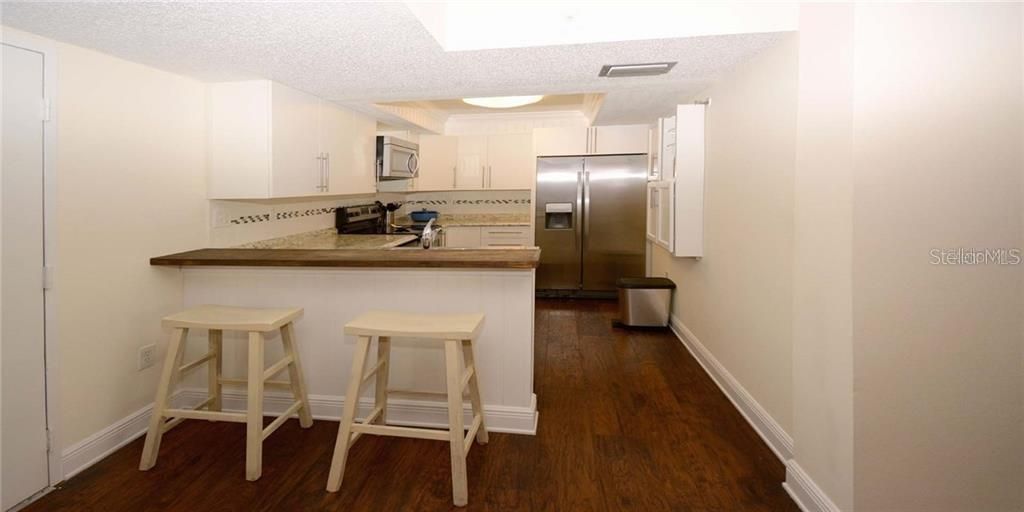 For Rent: $1,850 (2 beds, 2 baths, 783 Square Feet)