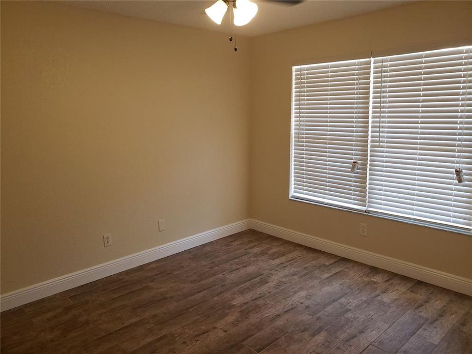 For Rent: $1,900 (2 beds, 2 baths, 948 Square Feet)