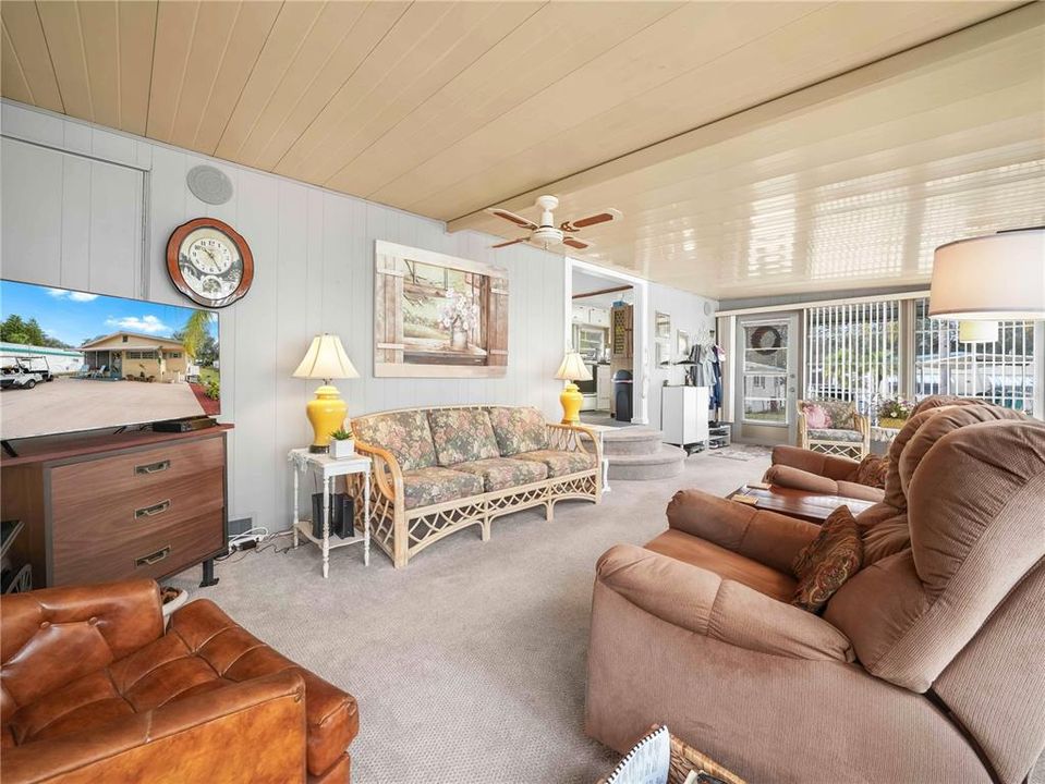 En Venta: $90,000 (1 camas, 1 baños, 937 Pies cuadrados)