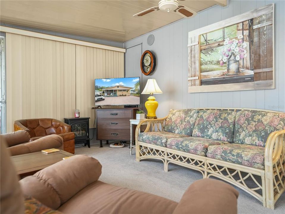 En Venta: $90,000 (1 camas, 1 baños, 937 Pies cuadrados)