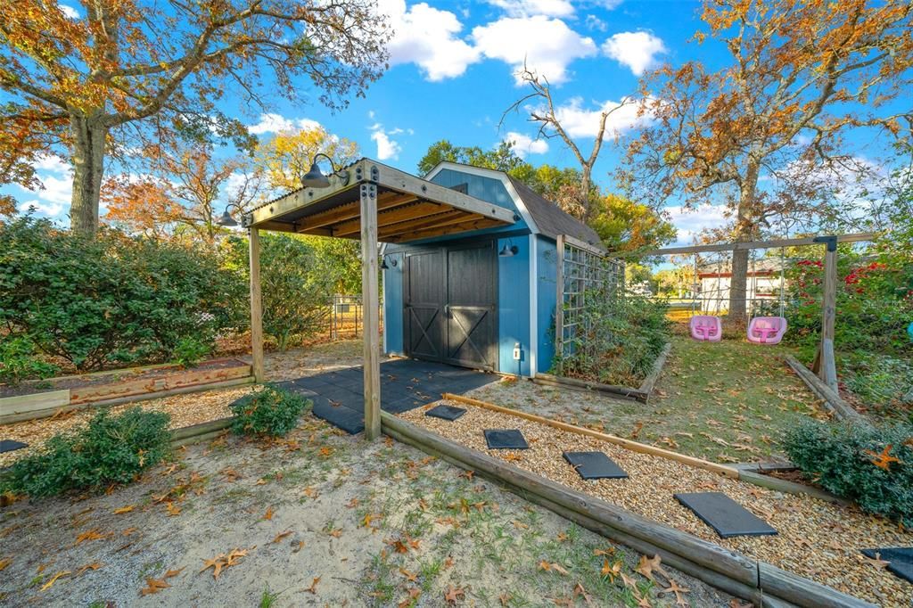 10x16 Shed with Electric