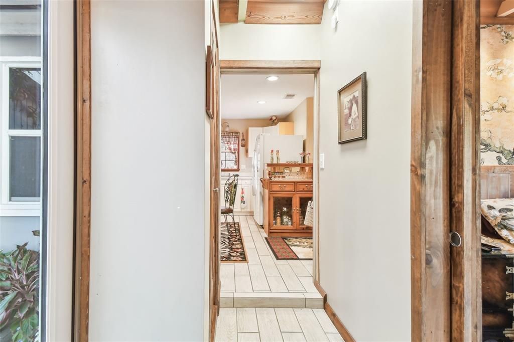 For Sale: $425,000 (3 beds, 1 baths, 1248 Square Feet)