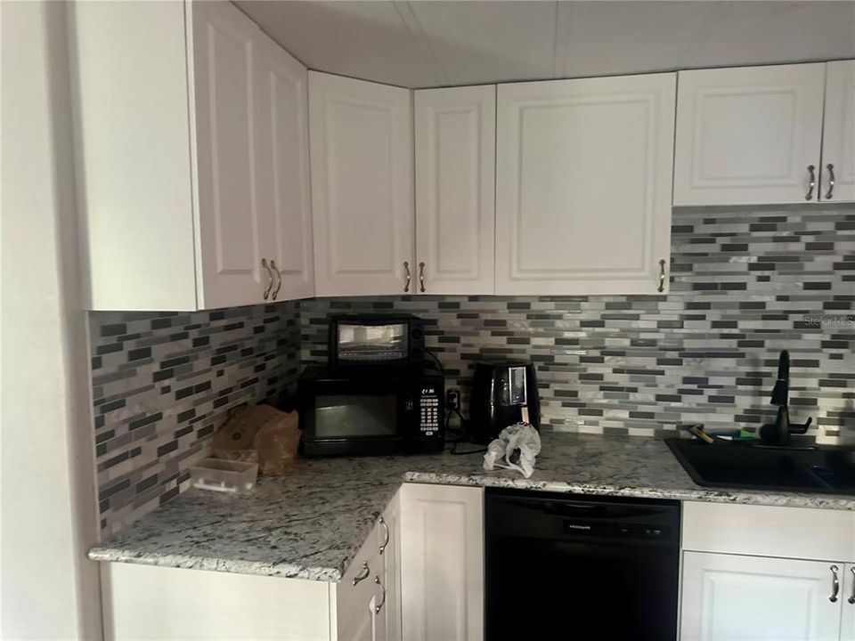 For Sale: $179,000 (2 beds, 2 baths, 1248 Square Feet)