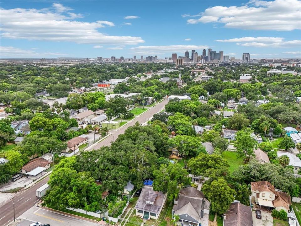 For Sale: $795,000 (4 beds, 2 baths, 1617 Square Feet)