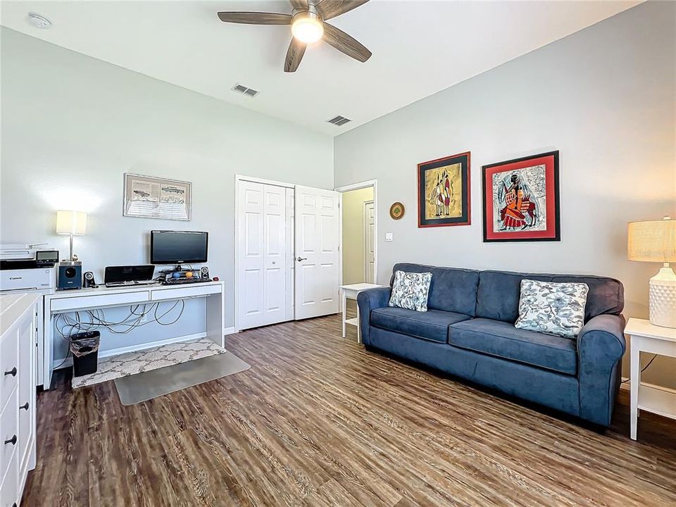 For Sale: $360,000 (2 beds, 2 baths, 1878 Square Feet)