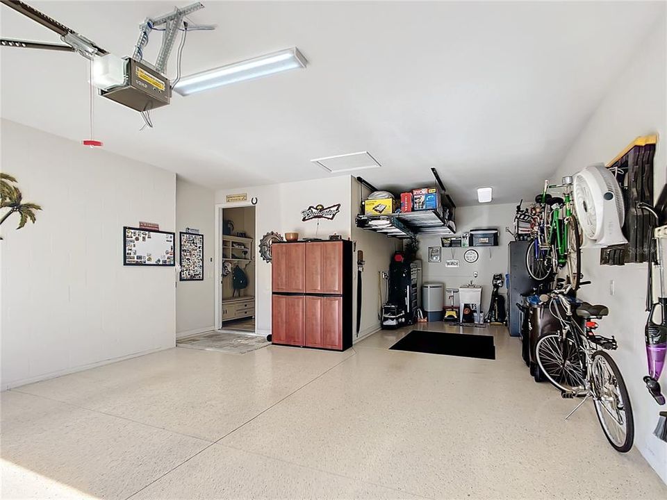 For Sale: $494,400 (2 beds, 2 baths, 2164 Square Feet)