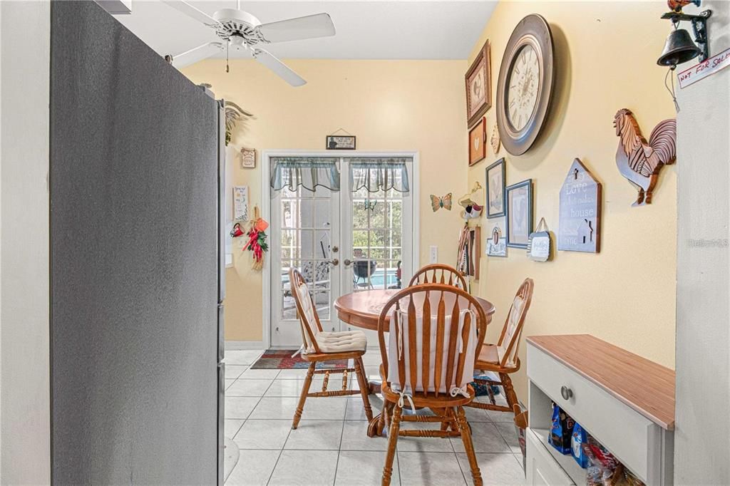 For Sale: $349,000 (3 beds, 2 baths, 2100 Square Feet)