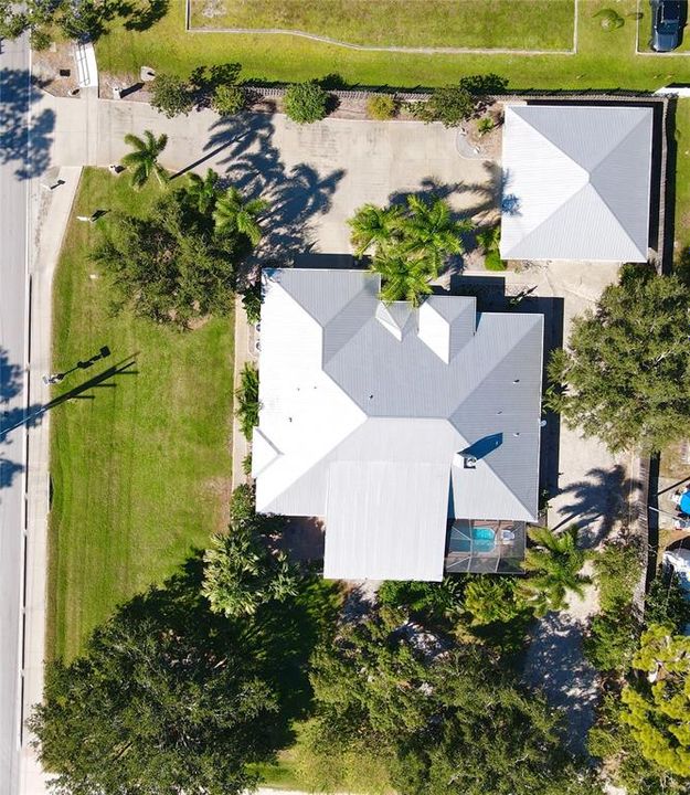 Под контрактом: $979,990 (3 спален, 3 ванн, 3002 Квадратных фут)