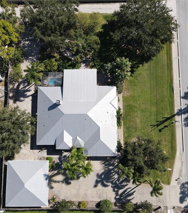 Под контрактом: $979,990 (3 спален, 3 ванн, 3002 Квадратных фут)