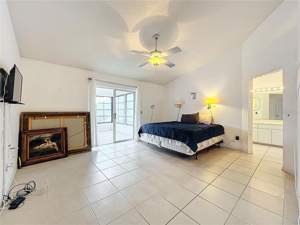 For Sale: $449,000 (3 beds, 2 baths, 2607 Square Feet)