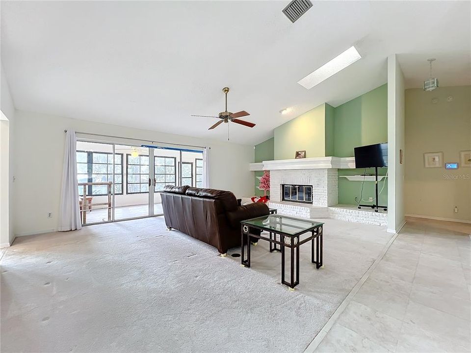 For Sale: $449,000 (3 beds, 2 baths, 2607 Square Feet)