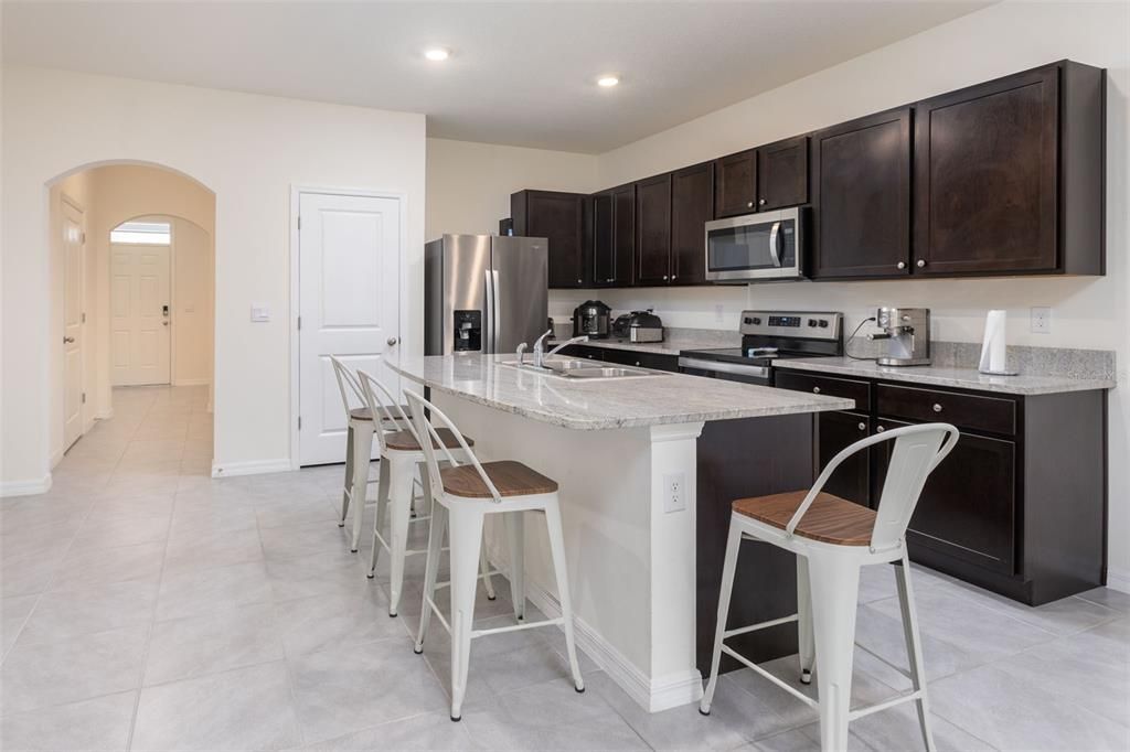 For Sale: $305,650 (3 beds, 2 baths, 1686 Square Feet)