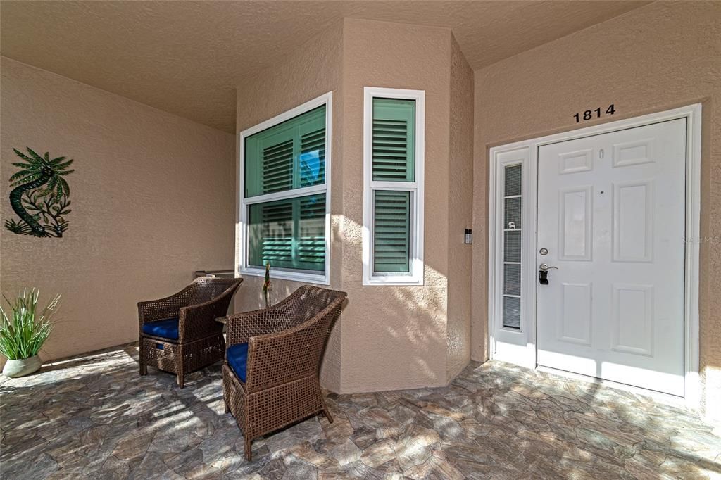 For Sale: $339,000 (2 beds, 2 baths, 1684 Square Feet)