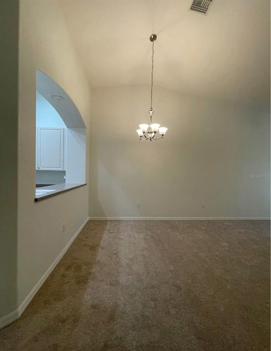 For Rent: $1,800 (3 beds, 2 baths, 1765 Square Feet)