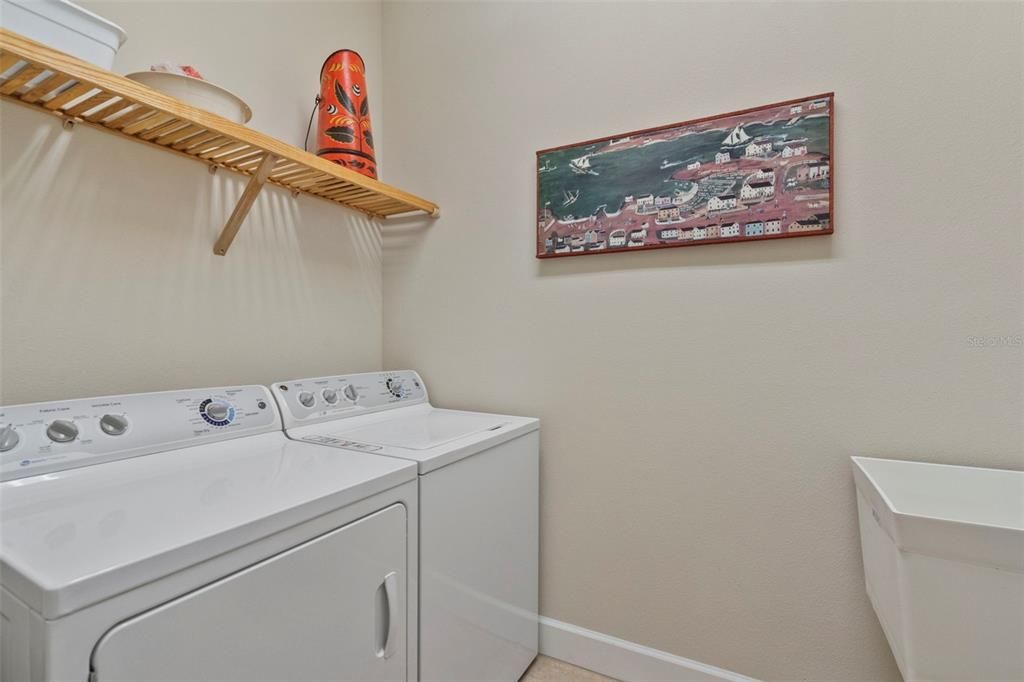 For Sale: $489,000 (3 beds, 2 baths, 1866 Square Feet)