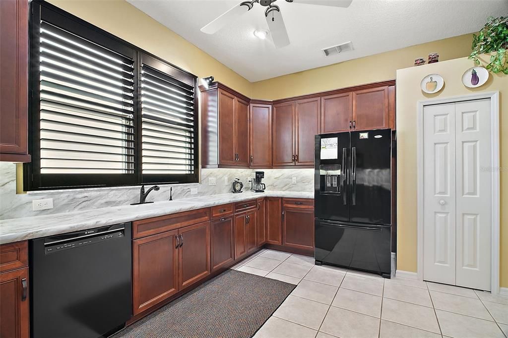 Pantry, Double Window over the sink.