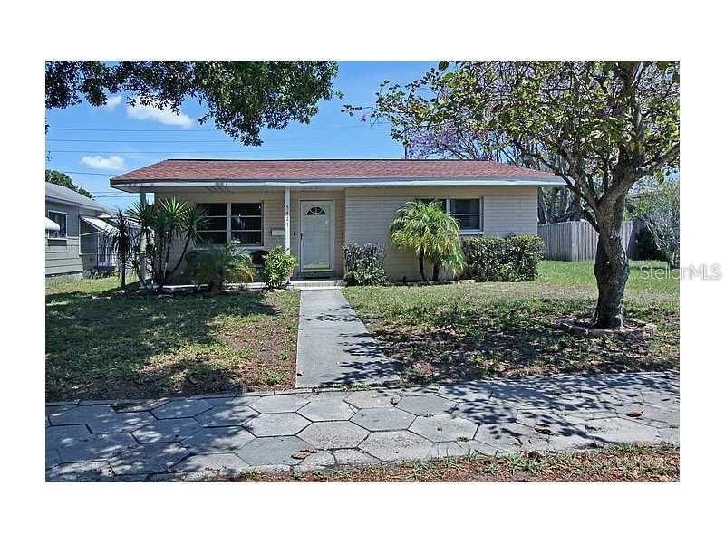 Recently Sold: $317,000 (2 beds, 2 baths, 1281 Square Feet)