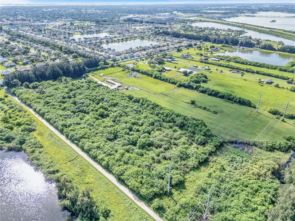 待售: $1,750,000 (10.00 acres)