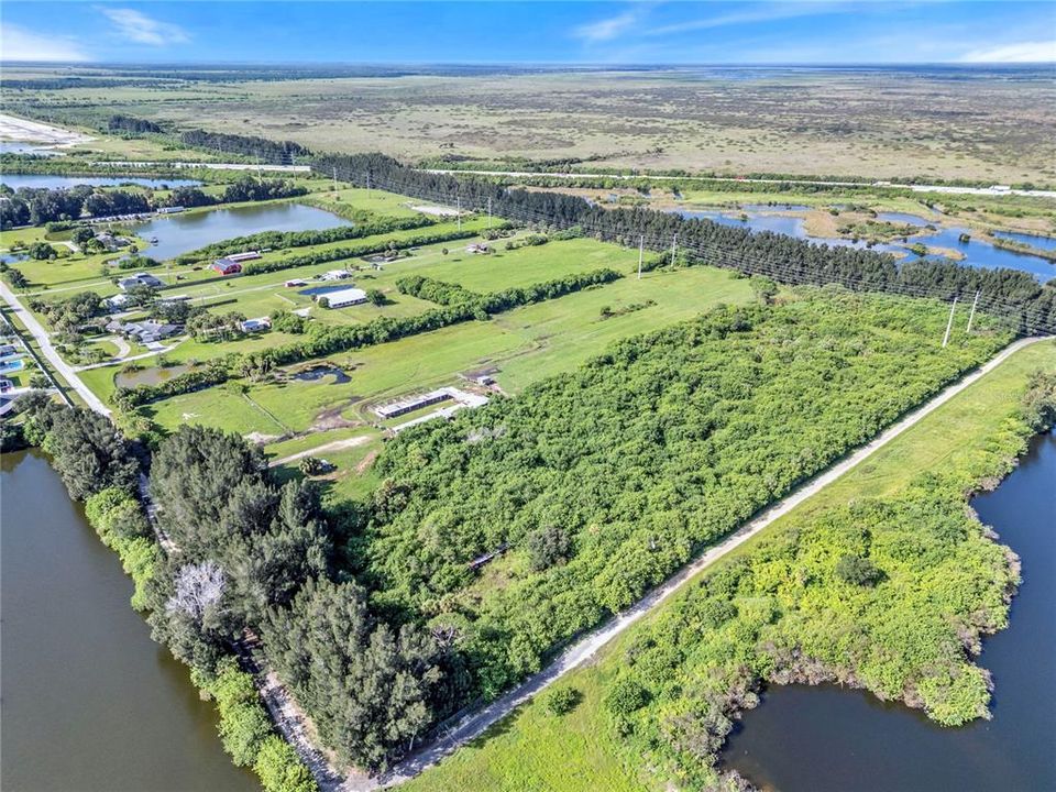 For Sale: $1,300,000 (10.00 acres)