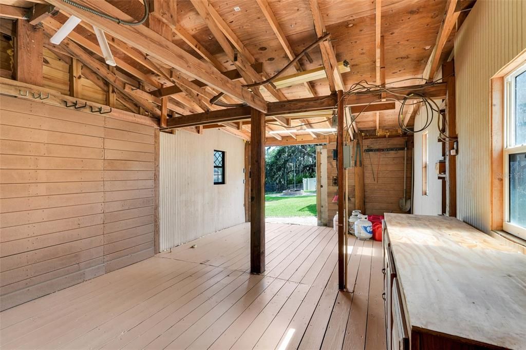 For Sale: $999,999 (4 beds, 3 baths, 3484 Square Feet)