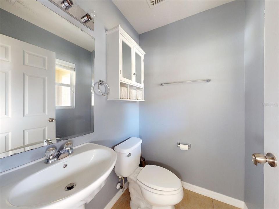 For Sale: $275,000 (3 beds, 2 baths, 1452 Square Feet)