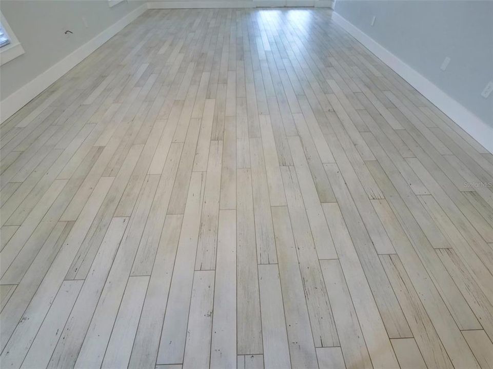 Porcelain Wood Plank Tiles