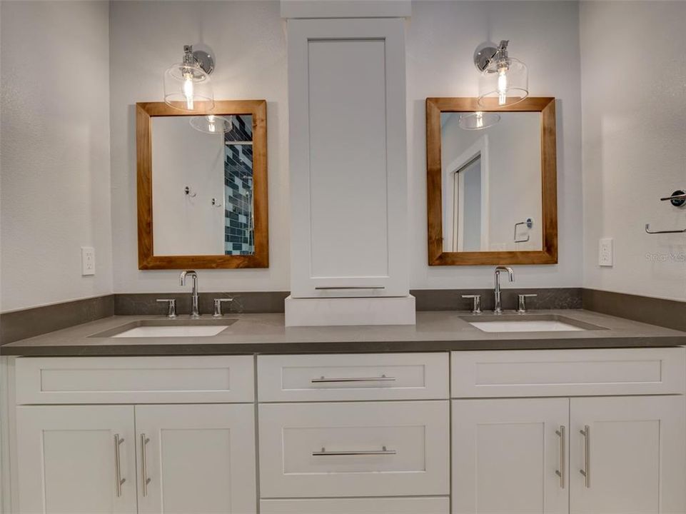 Quartz Vanity Top