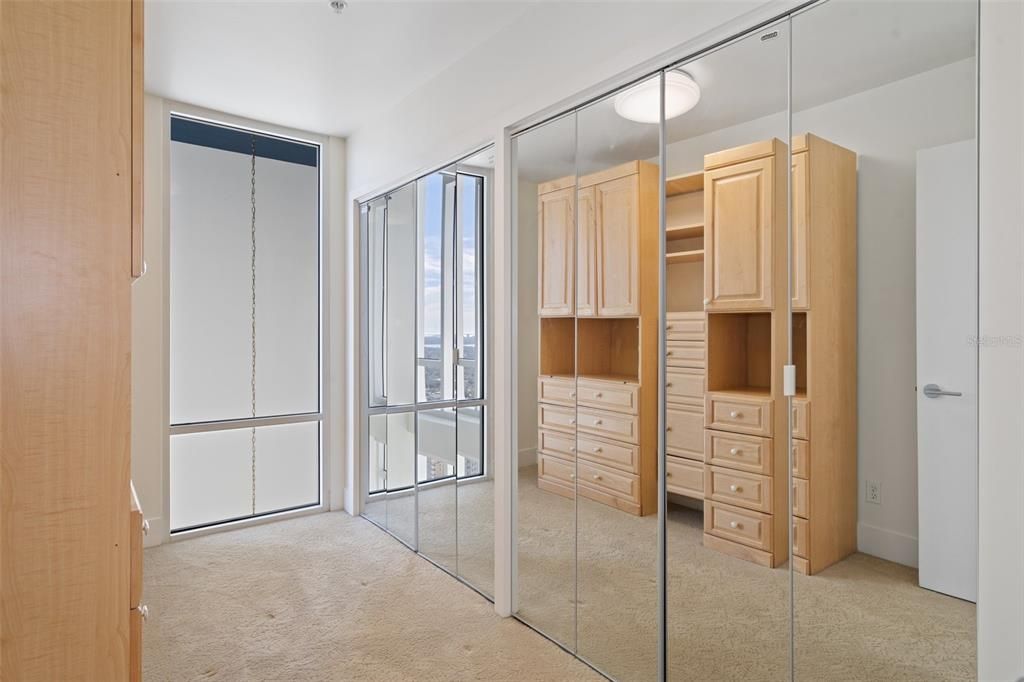 Guest bedroom closet.