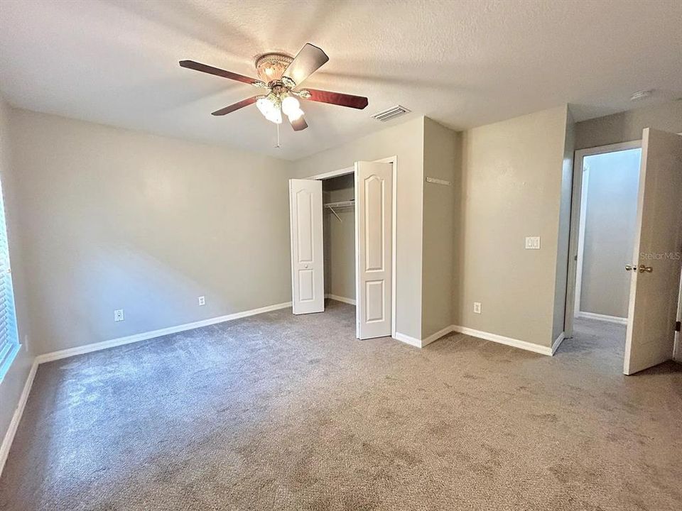 For Rent: $2,400 (4 beds, 2 baths, 2062 Square Feet)