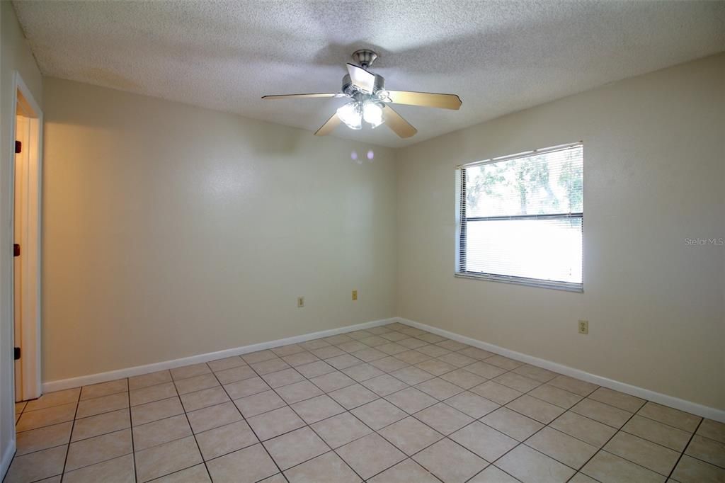 For Rent: $1,550 (2 beds, 2 baths, 886 Square Feet)